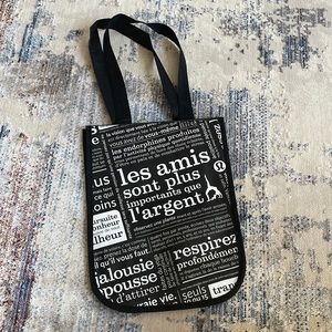 lululemon reusable bag in French